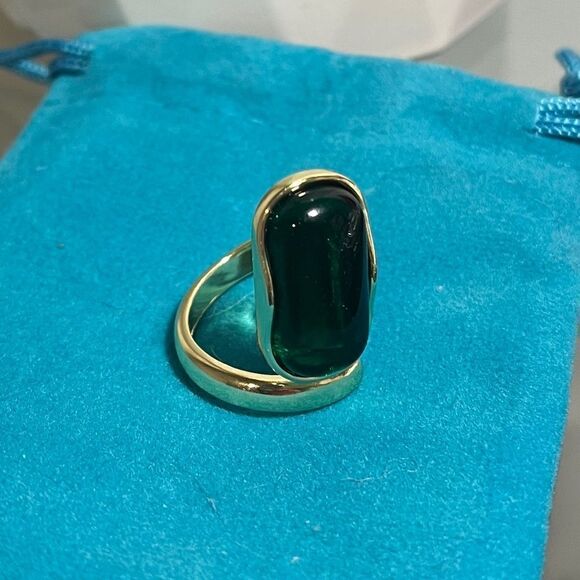 The Emerald Queen Ring in yellow gold plated 925 silver adjustable - Picture 6 of 11